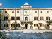 Terreno edificabile commerciale in vendita a Cortona