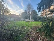 Terreno edificabile in vendita a Carate Brianza