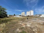 Terreno em Além Ponte, Sorocaba/SP de 2585m² à venda por...