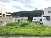 Terreno em Condomínio Golf Village na Granja Viana SP...