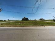 Terreno em Condomínio para Venda em Aparecida de...