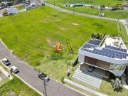 Terreno em Condomínio para Venda em Camaçari/BA...