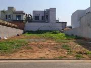 Terreno em Condomínio para Venda em Campinas/SP Chácara...