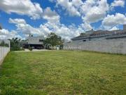 Terreno em Condomínio para Venda em Campinas/SP...