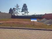 Terreno em Condomínio para Venda em Cotia/SP Chácara...