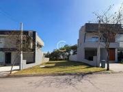 Terreno em Condomínio para Venda em Jacareí/SP...