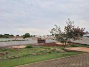 Terreno em Condomínio para Venda em Londrina/PR Recanto...