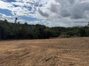 Terreno em Condomínio para Venda em Mairinque/SP Porta...