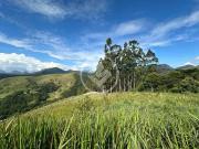 Terreno em Condomínio para Venda em Teresópolis/RJ...
