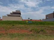 Terreno em Condomínio para Venda em Uberaba/MG Recreio...