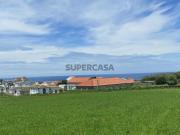 Terreno com vista para o mar localizado nas Lajes Praia...