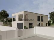 Terreno em Serra de Casal de Cambra para Construção