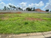 Terreno en Condomínio para venda em Jardim Califórnia em...