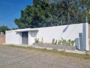 Terreno en de 1,000 m2 completamente bardeado ideal para...
