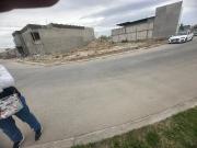 Terreno en esquina en venta en Hacienda del Rosario,...