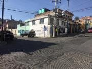 TERRENO EN ESQUINA MUY TRANSITADA CERCA CENTRO DE TOLUCA...