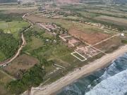 Terreno en Puerto Escondido Frente a la Playa