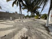 Terreno en segunda fila, frente al mar en San Benito,...