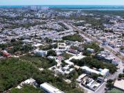 Terreno en Venta a 2 cuadras de Av. Huayacan Cancún
