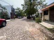 Terreno en venta a una cuadra Av Griselda Álvarez de 6x18