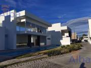 TERRENO EN VENTA AL NORTE EN CADAQUES