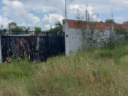 Terreno en Venta Bardeado con caballerizas, PLANO...