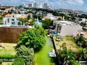 Terreno en venta con canal Cancún