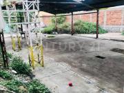 TERRENO EN VENTA CON ESPECTACULAR A UNOS METROS DE PLAZA...