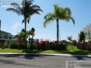 Terreno en venta con vista a campo de Golf