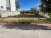 TERRENO EN VENTA DENTRO DE FRACCIONAMIENTO SOLARES