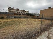 Terreno en venta en calle D'euzkadi, Lleida, de 800...