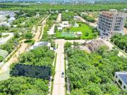 Terreno en Venta en Cancun en Residencial Losantos con...