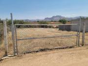 Terreno en VENTA en Cervera con puerta de acceso y cerca...