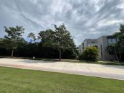 TERRENO EN VENTA EN EL YUCATÁN COUNTRY CLUB, LISTO PARA...