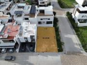 Terreno en venta en esquina