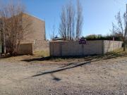 Terreno en venta en esquina con platea y medianeras...