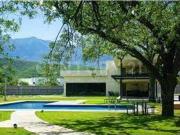 Terreno en Venta en Fraccionamiento Las Esmeraldas...