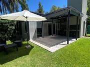 TERRENO EN VENTA EN FUNES CON QUINCHO Y PILETA