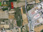 Casa rústica / Caserío en Venta en La Zubia