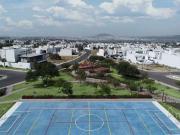 Terreno en venta en Lomas de Juriquilla acceso...