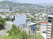 Terreno en Venta en Lomas de Montecristo a Precio de Remate