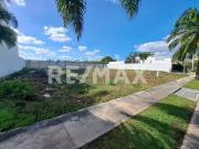 Terreno en venta en Privada Monte real 261, Monterreal,...