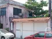 Terreno en venta en Prolongación Zaragoza, entre calles...