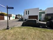 Terreno en Venta en Real de Zavaleta, Santa Cruz...