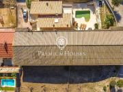 Terreno en venta en Mataró, de 651 m² por 310.000