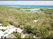 Terreno en Venta en Yalku lagoon Playa del Carmen 1964 |...