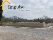 TERRENO EN VENTA ESQUINA SOBRE AVENIDA CENTRO DE GARCIA, N.L