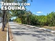 Terreno en zona Ah Kim Pech, sobre Av. Las Palmas, Campeche