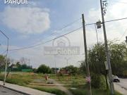 TERRENO EXCELENTE ESQUINA PLANO FRENTE AL PARQUE EN...