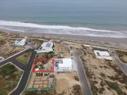 Terreno frente al mar en Urb. Playa Alta Manta Terreno frente al mar en Urb. Playa Alta Manta
